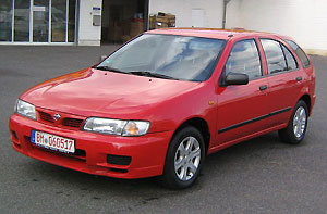 Nissan Almera