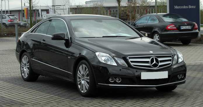 Mercedes E200